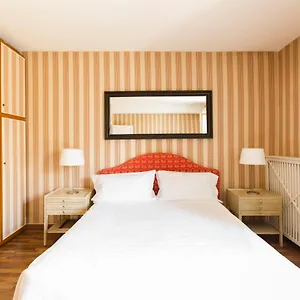 Montenapoleone - Sant Andrea Charme Penthouse , Milano Italia