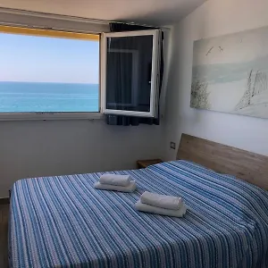 Pm 28 Via Lungomare Duca Degli Abruzzi , Lido di Ostia Italia